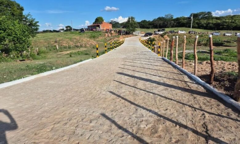 sjrppm 780x470 - Prefeito Luiz Claudino inaugura nova passagem molhada na zona rural de São João do Rio do Peixe