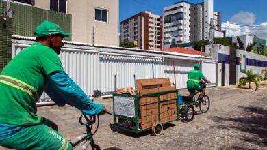 jp 1 390x220 - Em João Pessoa: Emlur entrega 30 veículos de carga para fortalecer coleta seletiva