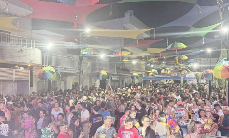 Carnaval de Nazarezinho: ''NazaFolia'' surpreende e supera o carnaval de Sousa com sucesso de público e estrutura naza2 780x470 - Carnaval de Nazarezinho: ''NazaFolia'' surpreende e supera o carnaval de Sousa com sucesso de público e estrutura