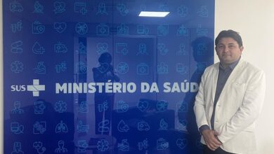 marcos1 390x220 - Câmara de Joca Claudino concede título de cidadão jocaclaudinense a Marcos Gabriel por serviços prestados na saúde