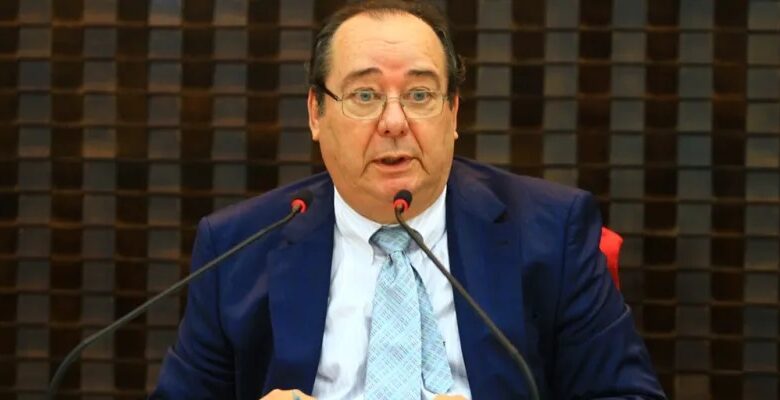 ERRATA: Família de Arthur Cunha Lima desmente boatos sobre morte e confirma internação na UTI ACL2 780x400 - ERRATA: Família de Arthur Cunha Lima desmente boatos sobre morte e confirma internação na UTI