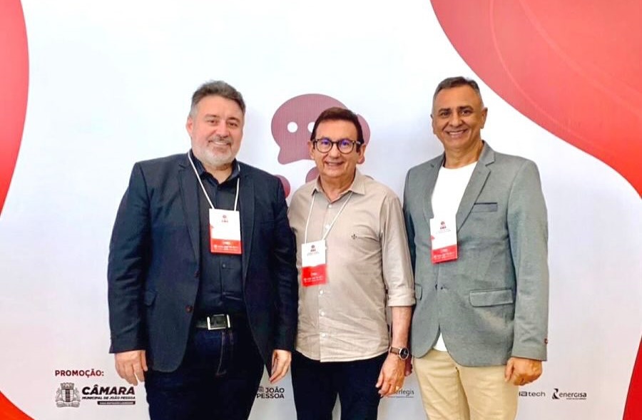 Prefeito Edilson Pereira e vereadores de Coremas participam ativamente do II Encontro Paraibano de Câmaras Municipais na Capital COREMAS1 - Prefeito Edilson Pereira e vereadores de Coremas participam ativamente do II Encontro Paraibano de Câmaras Municipais na Capital