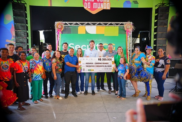 O MAIOR SÃO JOÃO DO MUNDO: Prefeitura firma mais um convênio histórico com quadrilhas juninas de Campina Grande cg1 2 - O MAIOR SÃO JOÃO DO MUNDO: Prefeitura firma mais um convênio histórico com quadrilhas juninas de Campina Grande