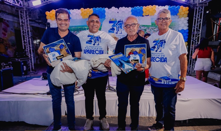 Cícero Lucena reafirma pré-candidatura ao governo da Paraíba durante visita a Aparecida ciceroaparecida2 - Cícero Lucena reafirma pré-candidatura ao governo da Paraíba durante visita a Aparecida