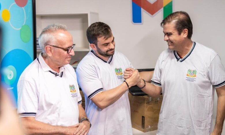 Cícero Lucena e Mersinho participam de entrega de kits escolares em Conceição durante agenda pelo Sertão da Paraíba conceicaocicero 780x470 - Cícero Lucena e Mersinho participam de entrega de kits escolares em Conceição durante agenda pelo Sertão da Paraíba