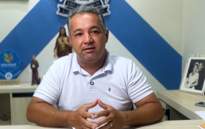 Prefeito Geroncio Junior anuncia programação oficial do ForróChão 2025 em São Francisco; VEJA. jrsf - Prefeito Geroncio Junior anuncia programação oficial do ForróChão 2025 em São Francisco; VEJA.