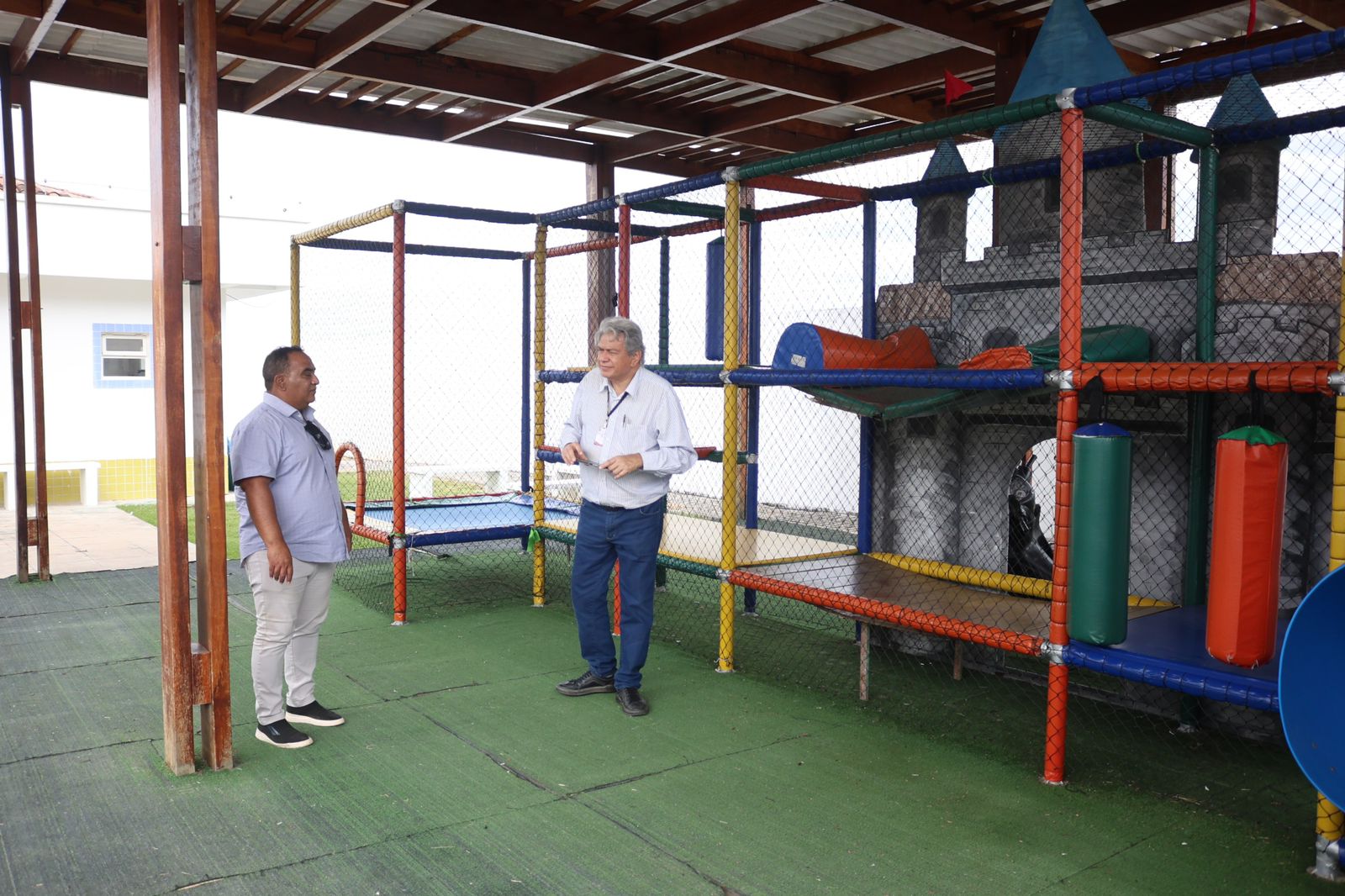 Monte Horebe se destaca como referência em espaços pedagógicos para o Pacto pela Primeira Infância e Auditor do TCE-PB elogia durante visita ao município mh03 - Monte Horebe se destaca como referência em espaços pedagógicos para o Pacto pela Primeira Infância e Auditor do TCE-PB elogia durante visita ao município