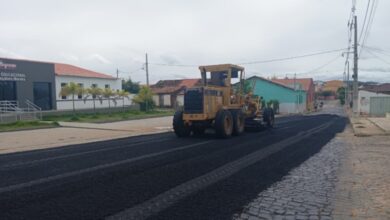 travessias bj 1 390x220 - Em Bom Jesus: Prefeita Denise Bayma comemora início da pavimentação asfáltica e destaca empenho de Chico Mendes e compromisso do governador João Azevedo