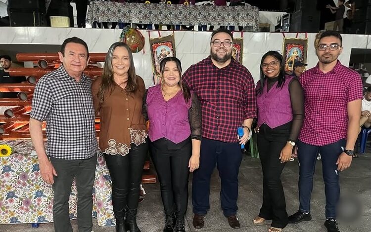 Prefeito Edilson e vice Ivanete prestigiam São João das escolas com celebração cultural e educativa em Coremas edilson1 750x470 - Prefeito Edilson e vice Ivanete prestigiam São João das escolas com celebração cultural e educativa em Coremas