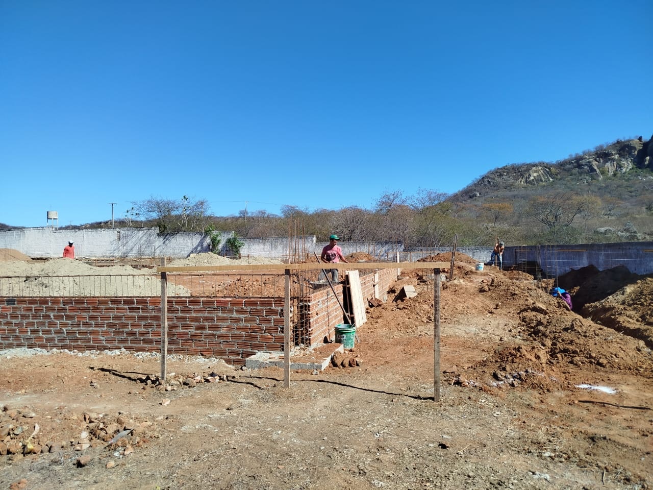 Prefeito Geroncio Junior realiza visita técnica às obras do Abatedouro e Ginásio em São Francisco 5s - Prefeito Geroncio Junior realiza visita técnica às obras do Abatedouro e Ginásio em São Francisco