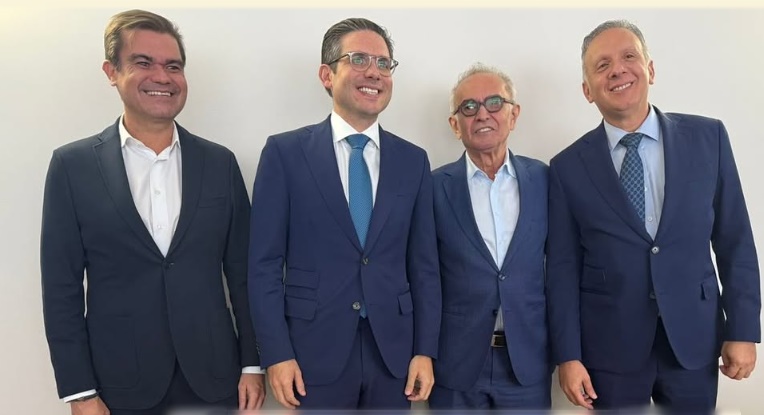 Cícero Lucena avalia positivamente reunião com Aguinaldo Ribeiro e Hugo Motta sobre chapa majoritária de 2026 encontro - Cícero Lucena avalia positivamente reunião com Aguinaldo Ribeiro e Hugo Motta sobre chapa majoritária de 2026