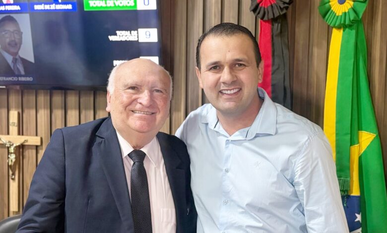 Prefeito Aldo Andrade prestigia homenagem a Nominando Diniz em Nazarezinho aldonazare 780x470 - Prefeito Aldo Andrade prestigia homenagem a Nominando Diniz em Nazarezinho