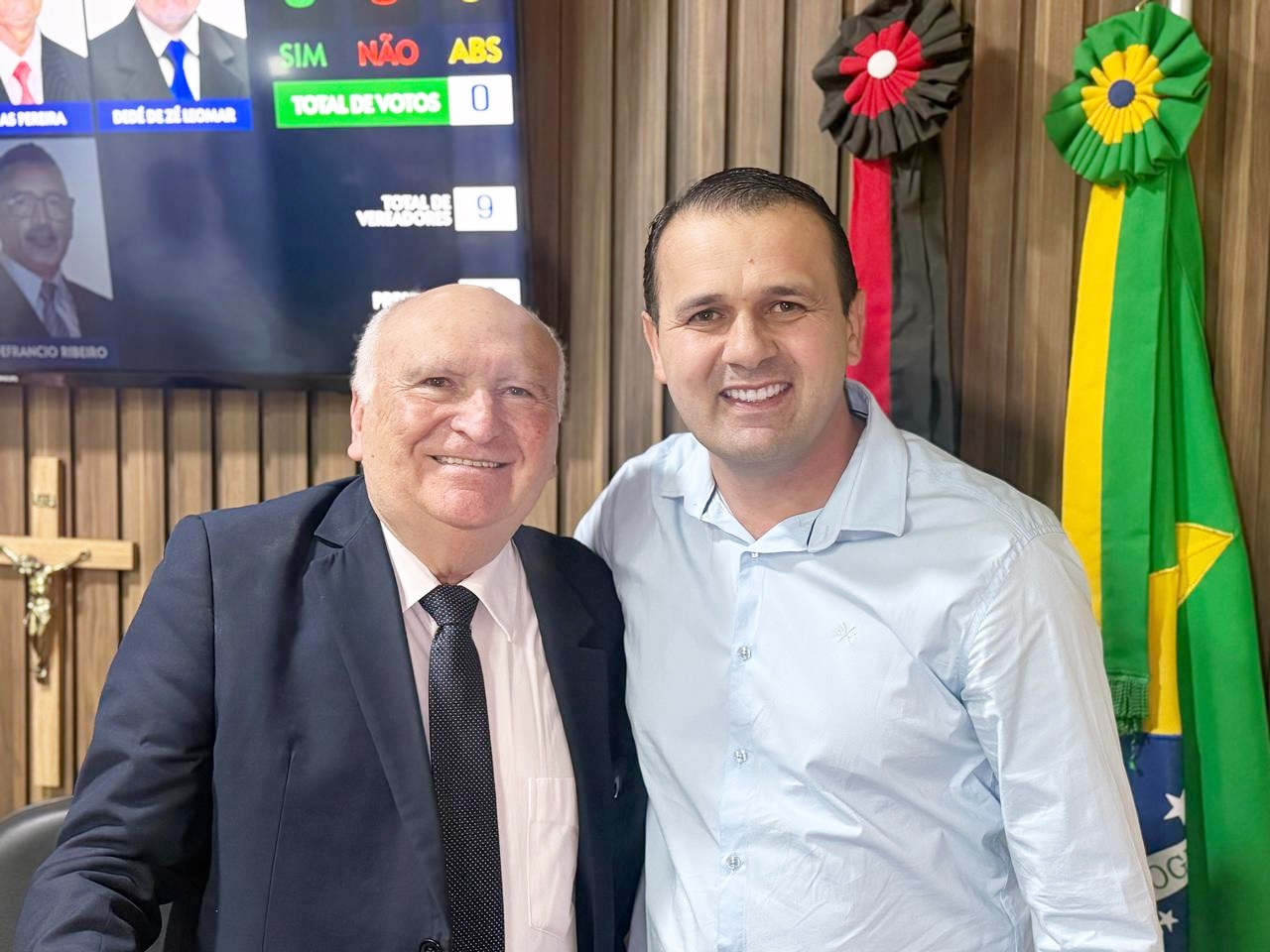 Prefeito Aldo Andrade prestigia homenagem a Nominando Diniz em ...
