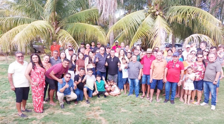 Presidente da Câmara de Cachoeira dos Índios, vereador, suplentes e várias lideranças declaram apoio à pré-candidatura de Larúcia Sá cachoeira2 - Presidente da Câmara de Cachoeira dos Índios, vereador, suplentes e várias lideranças declaram apoio à pré-candidatura de Larúcia Sá