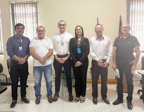Prefeito Ceninha Lucena dialoga com Cagepa sobre demandas e dívida herdada em Bonito de Santa Fé ceninhacagepa - Prefeito Ceninha Lucena dialoga com Cagepa sobre demandas e dívida herdada em Bonito de Santa Fé