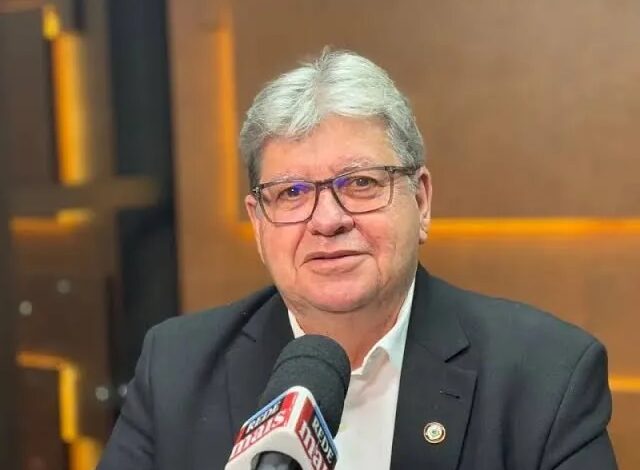 Governador João Azevêdo passa por cirurgia e deve receber alta em até 48 horas joaoa 640x470 - Governador João Azevêdo passa por cirurgia e deve receber alta em até 48 horas
