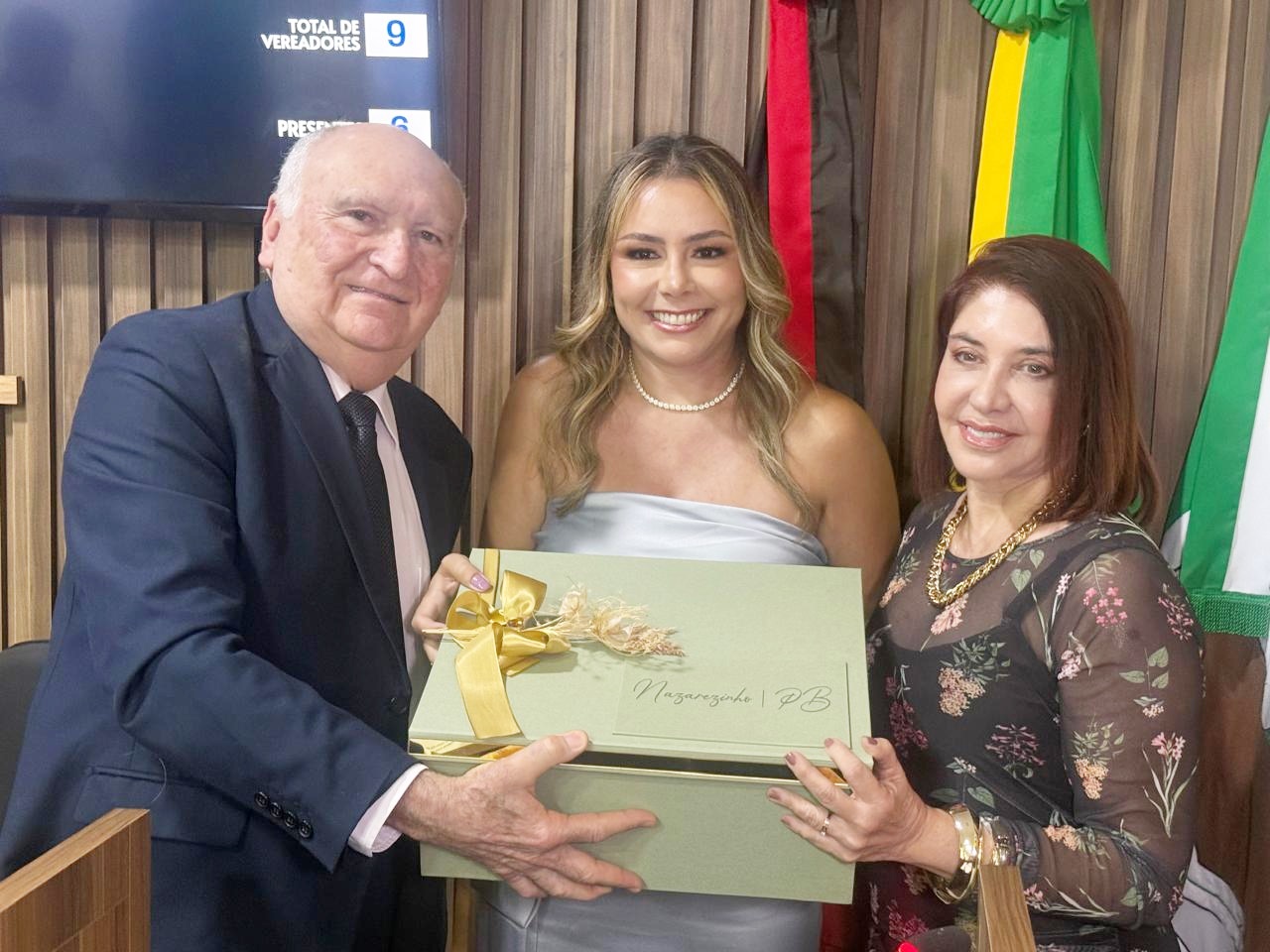 Câmara de Nazarezinho homenageia conselheiro do TCE-PB Nominando Diniz com Título de Cidadão Nazarezinhense naza09 - Câmara de Nazarezinho homenageia conselheiro do TCE-PB Nominando Diniz com Título de Cidadão Nazarezinhense