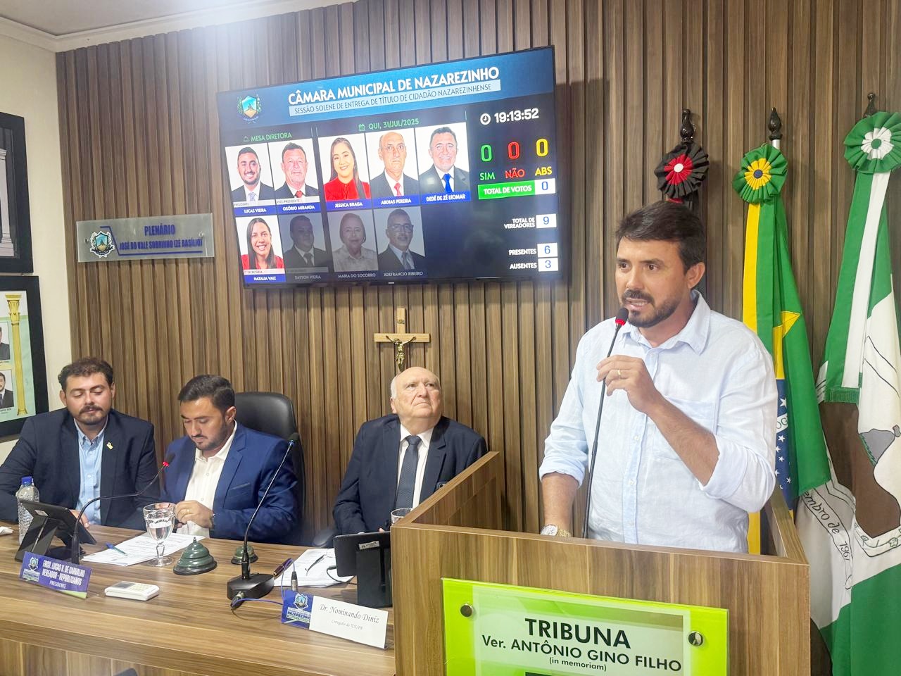 Câmara de Nazarezinho homenageia conselheiro do TCE-PB Nominando Diniz com Título de Cidadão Nazarezinhense naza11 - Câmara de Nazarezinho homenageia conselheiro do TCE-PB Nominando Diniz com Título de Cidadão Nazarezinhense