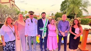 Chicocachoeira 390x220 - Deputado Chico Mendes prestigia Desfile Cívico de 7 de Setembro em Cachoeira dos Índios