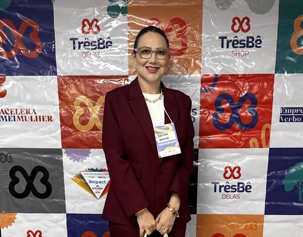 denise1 600x470 - Denise Bayma fortalece liderança feminina de Bom Jesus no evento Prefeitas do Futuro em João Pessoa