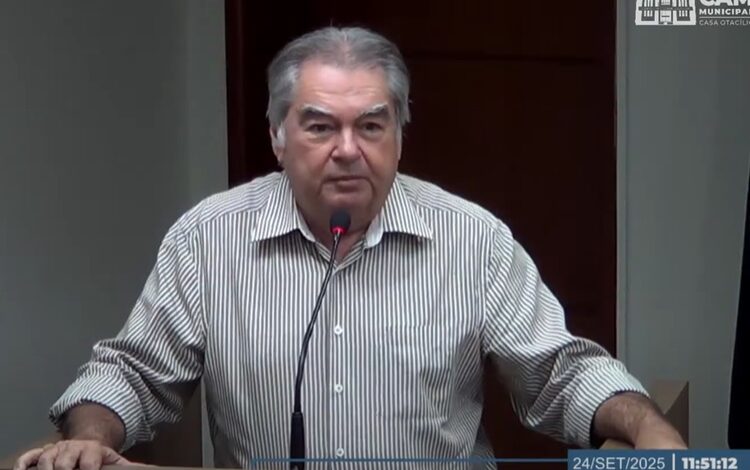 “Sousa é boa madrasta, mas não mãe”: Lindolfo Pires dispara sobre falta de representatividade política; VEJA VÍDEO lindolfop 750x470 - “Sousa é boa madrasta, mas não mãe”: Lindolfo Pires dispara sobre falta de representatividade política; VEJA VÍDEO