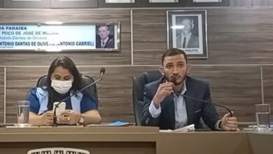 mack 390x220 - Vereador Mack Macena denuncia demissões de servidores e acusa prefeita Laís Raquel de perseguição política
