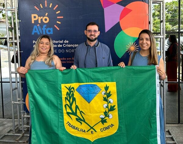 Gestão municipal de Tenente Ananias participa do Seminário Estadual de Boas Práticas em Natal t 600x470 - Gestão municipal de Tenente Ananias participa do Seminário Estadual de Boas Práticas em Natal