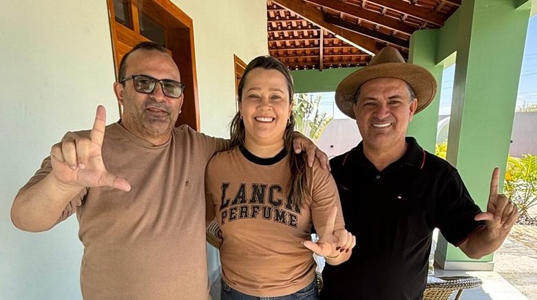 Larúcia Sá recebe apoio do presidente da Câmara de Ibiara e amplia força política no Vale do Piancó 1L 780x436 - Larúcia Sá recebe apoio do presidente da Câmara de Ibiara e amplia força política no Vale do Piancó