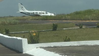 1aviao 390x220 - Bandidos fortemente armado invade aeroporto particular, sequestra piloto e tenta roubar aeronave pertencente ao Grupo do Laticínio Isis