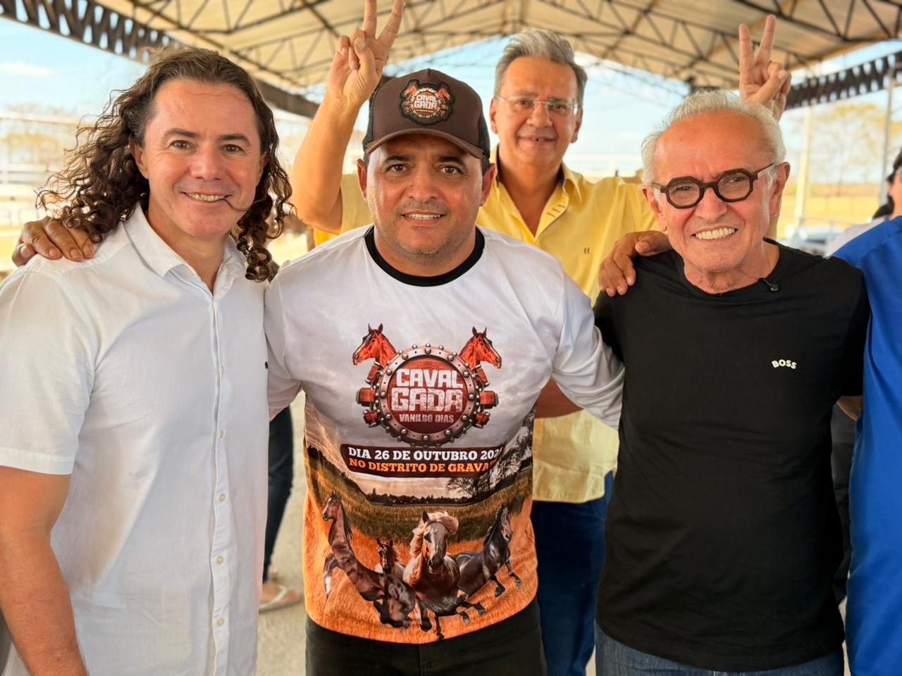 5c - 2ª Cavalgada Vanildo Dias reúne vaqueiros e grandes lideranças políticas no Distrito de Gravatá, em São João do Rio do Peixe