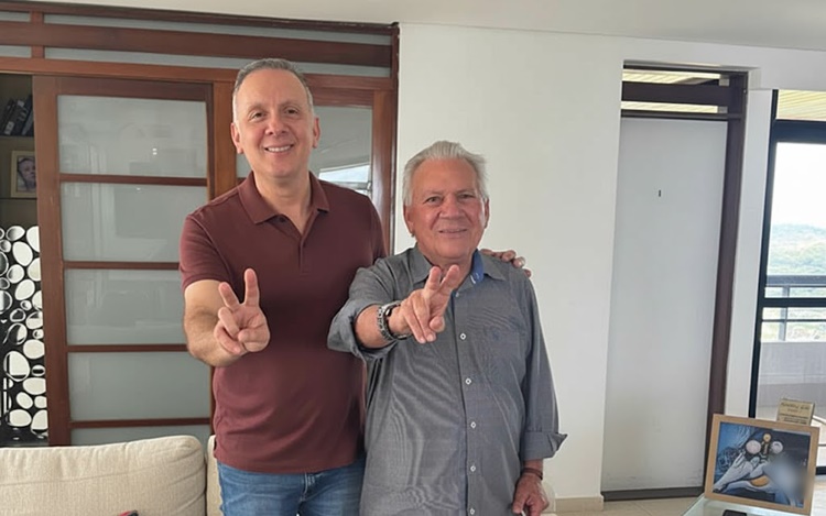 Zé Aldemir viaja a Brasília para encontro com Aguinaldo Ribeiro e adia coletiva em que definirá futuro político zeeribeiros - Zé Aldemir viaja a Brasília para encontro com Aguinaldo Ribeiro e adia coletiva em que definirá futuro político