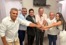 tyrone 1 220x150 - Eleições 2026: Grupo de oposição de Uiraúna rompe com Murilo Galdino e oficializa apoio a pré-candidatura de Fábio Tyrone para deputado federal