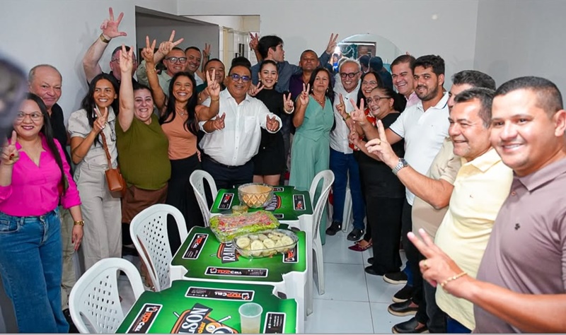 Apoiado pela prefeita Milena e Marcos Eron, Cícero Lucena marca presença nos 64 anos de Monte Horebe 1c - Apoiado pela prefeita Milena e Marcos Eron, Cícero Lucena marca presença nos 64 anos de Monte Horebe