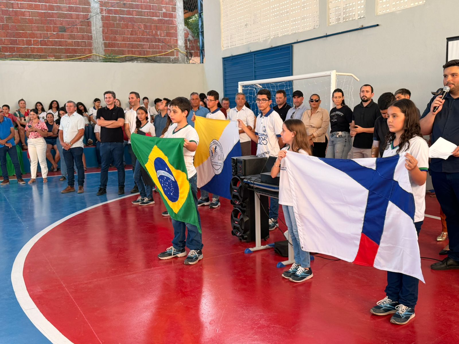 Prefeito Geroncio Junior entrega obras estruturantes em São Francisco, abre Jogos Escolares e anuncia novos investimentos para o município JR04 - Prefeito Geroncio Junior entrega obras estruturantes em São Francisco, abre Jogos Escolares e anuncia novos investimentos para o município