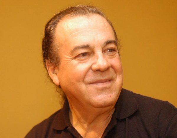 Cantor Lindomar Castilho morre aos 85 anos Lindomar 600x470 - Cantor Lindomar Castilho morre aos 85 anos