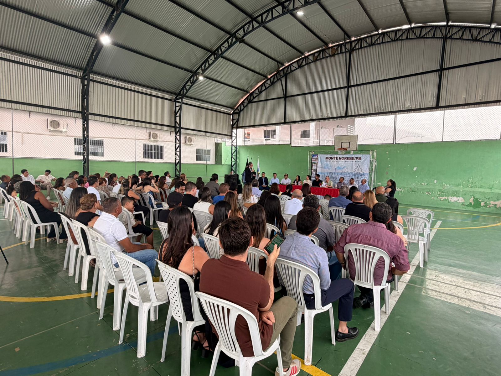 Marcos Eron participa de sessão especial pelos 64 anos de emancipação política de Monte Horebe Marcos03 - Marcos Eron participa de sessão especial pelos 64 anos de emancipação política de Monte Horebe