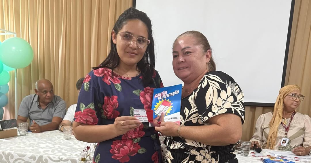 Prefeito Ceninha Lucena e deputado Júnior Araújo entregam Cartão Alimentação Paraíba em Bonito de Santa Fé SaveClip.App 589289884 18350879383205851 7575539228461607210 n - Prefeito Ceninha Lucena e deputado Júnior Araújo entregam Cartão Alimentação Paraíba em Bonito de Santa Fé