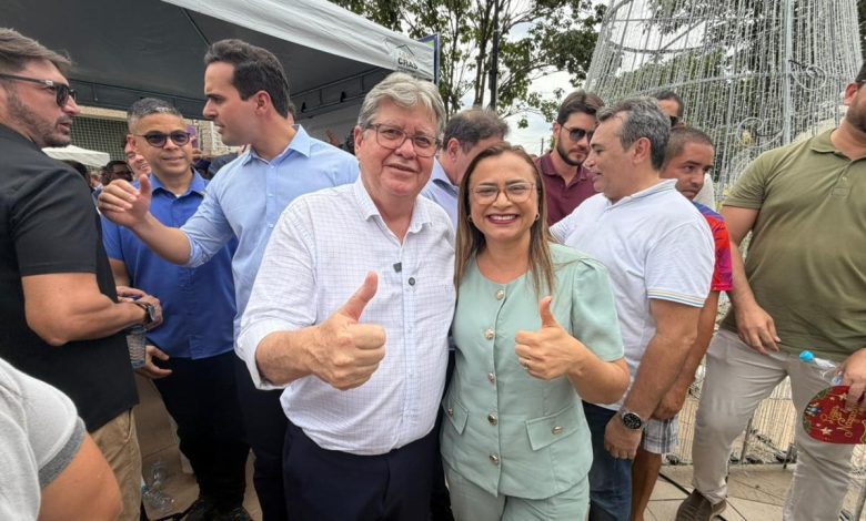 Prefeita de São Domingos, Adeilza Soares acompanha governador João Azevêdo em agenda pelo Sertão adeilza 780x470 - Prefeita de São Domingos, Adeilza Soares acompanha governador João Azevêdo em agenda pelo Sertão