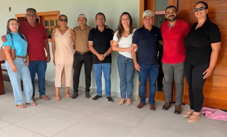 Pré-candidata a deputada Larúcia Sá amplia base de apoio com adesões em Matureia e Água Branca laruciasa 780x470 - Pré-candidata a deputada Larúcia Sá amplia base de apoio com adesões em Matureia e Água Branca