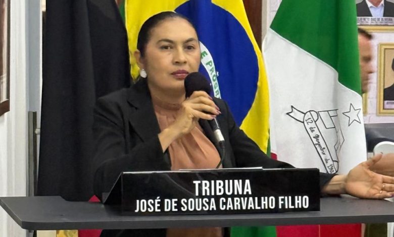 Em Santa Helena: Vereadora Fabiana sobe o tom e provoca debate na Câmara durante campanha dos 21 dias de ativismo vereadoraf 780x470 - Em Santa Helena: Vereadora Fabiana sobe o tom e provoca debate na Câmara durante campanha dos 21 dias de ativismo