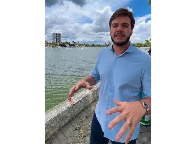 Em Campina Grande: Prefeito acompanha instalação de aeradores no Açude Velho para recuperação ambiental bcl 640x470 - Em Campina Grande: Prefeito acompanha instalação de aeradores no Açude Velho para recuperação ambiental