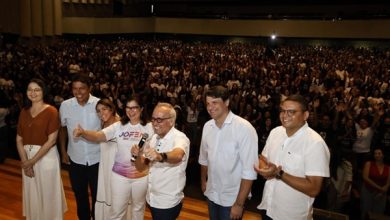 Cícero Lucena anuncia pagamento do ‘Escola Nota 10’ para educadores sociais e convoca novos profissionais para reforçar a inclusão nas escolas jp 2 390x220 - Cícero Lucena anuncia pagamento do ‘Escola Nota 10’ para educadores sociais e convoca novos profissionais para reforçar a inclusão nas escolas