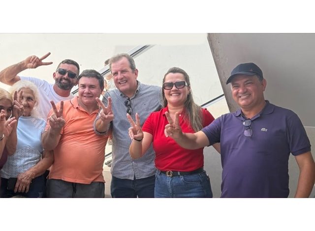 Larúcia Sá fortalece pré-candidatura a deputada estadual e recebe apoio do presidente da Câmara de Carrapateira LARUCIAC 640x470 - Larúcia Sá fortalece pré-candidatura a deputada estadual e recebe apoio do presidente da Câmara de Carrapateira