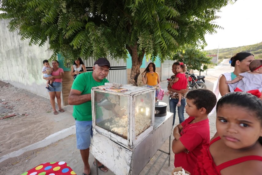 Prefeitura de Monte Horebe promove ação com brinquedos e recreação para crianças do Programa Criança Feliz SaveClip.App 589112115 17878725942431606 5811659350824180691 n - Prefeitura de Monte Horebe promove ação com brinquedos e recreação para crianças do Programa Criança Feliz