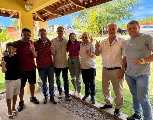 Vereadora Lidiane Juvenal avança nos bastidores, amplia base e desponta como favorita à presidência da Câmara de Vieirópolis lidiane 600x470 - Vereadora Lidiane Juvenal avança nos bastidores, amplia base e desponta como favorita à presidência da Câmara de Vieirópolis