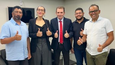 Deputado Chico Mendes recebe vereadores de Santana de Mangueira e debate demandas do município santana 390x220 - Deputado Chico Mendes recebe vereadores de Santana de Mangueira e debate demandas do município