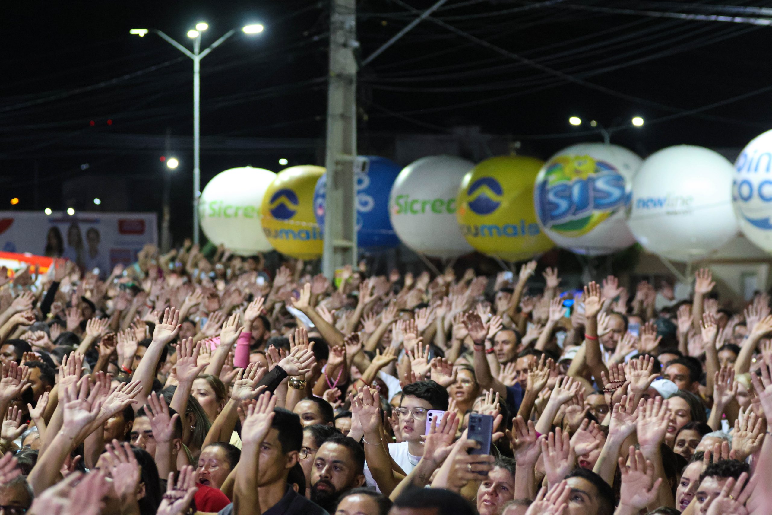 Multidão celebra os 60 anos da Paróquia Sant’Ana e marca a história da Nova Matriz em Sousa IMG 4452 1 scaled - Multidão celebra os 60 anos da Paróquia Sant’Ana e marca a história da Nova Matriz em Sousa