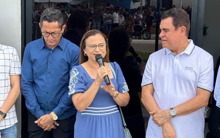 Município de São Domingos terá aniversário com entregas e ações após cancelamento da festa social, anuncia prefeita Adeilza Soares adeilza001 750x470 - Município de São Domingos terá aniversário com entregas e ações após cancelamento da festa social, anuncia prefeita Adeilza Soares