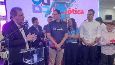 Deputado Chico Mendes destaca importância da inovação durante abertura da Competição Paraibana de Robótica 2026 chico 390x220 - Deputado Chico Mendes destaca importância da inovação durante abertura da Competição Paraibana de Robótica 2026