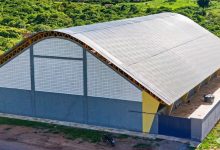 ginasio 220x150 - Prefeito Neto de Coraci anuncia entrega de novo ginásio em São José da Lagoa Tapada no próximo domingo (26)